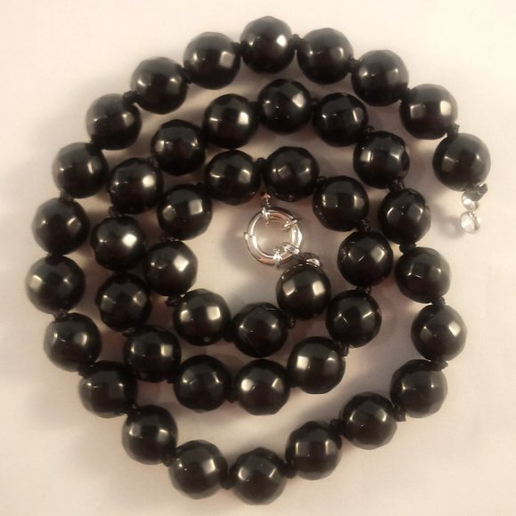 Black Onyx Agate Gemstone Bead Necklace AAA+ 18" 10mm Silver Clasp Women's - Picture 2 of 3